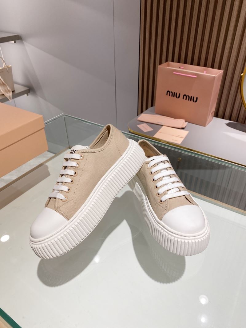 Miu Miu Casual Shoes